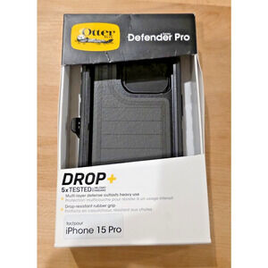 OtterBox Defender Pro Case w/ Holster for Apple iPhone 15 Pro Black Rugged Cover